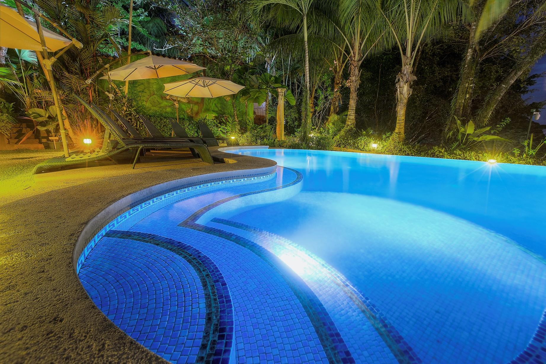 Hotel Cuna Del Angel Dominical Bagian luar foto