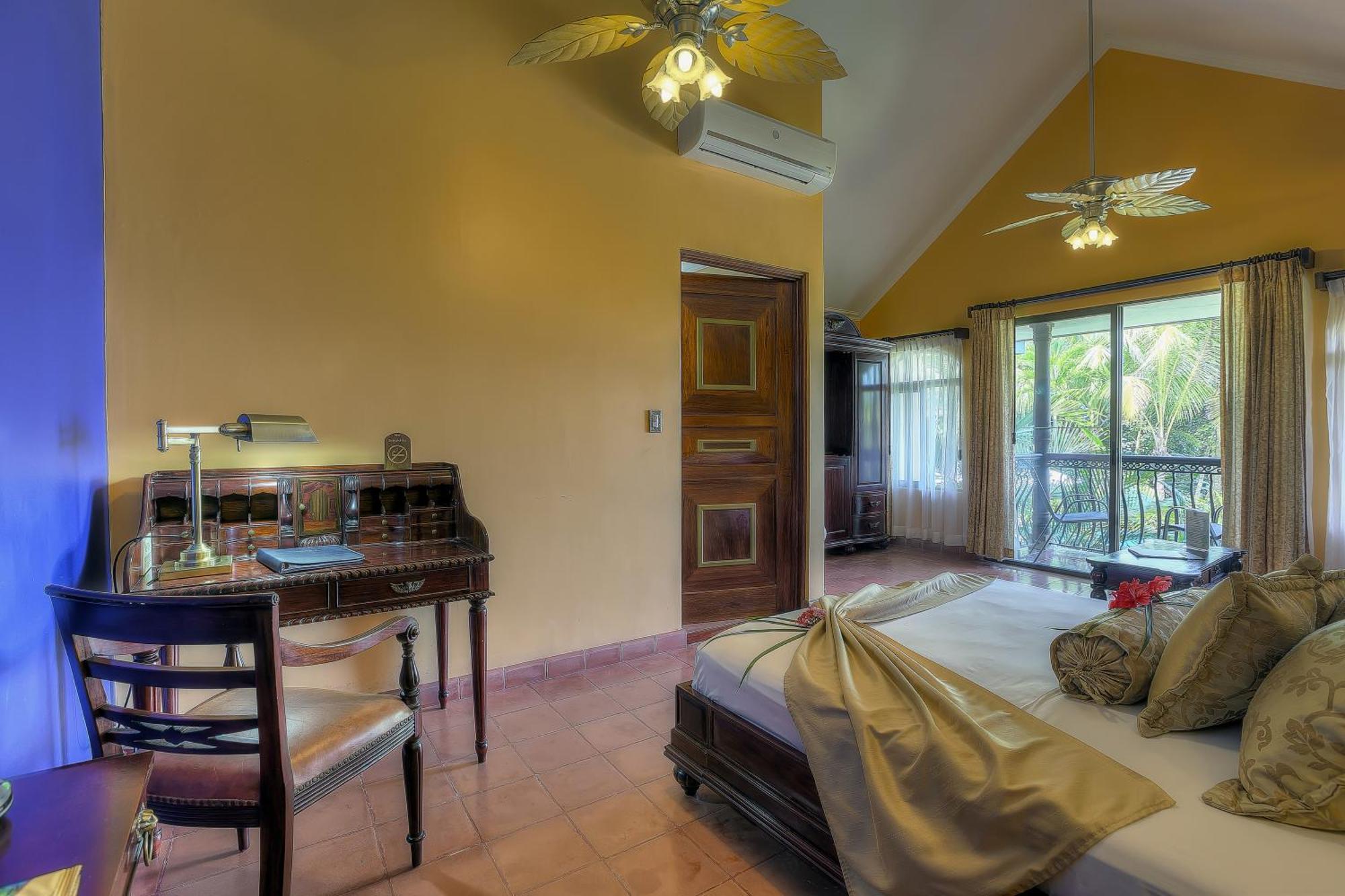 Hotel Cuna Del Angel Dominical Ruang foto